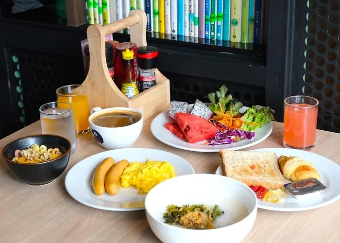 Hotel Kokotel Dheva Thonglor 4*