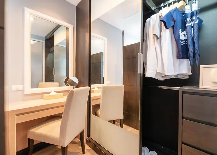 Hotel Kokotel Dheva Thonglor 4*