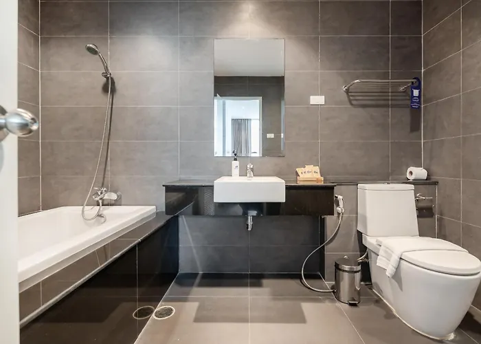 Hotel Kokotel Dheva Thonglor 4*