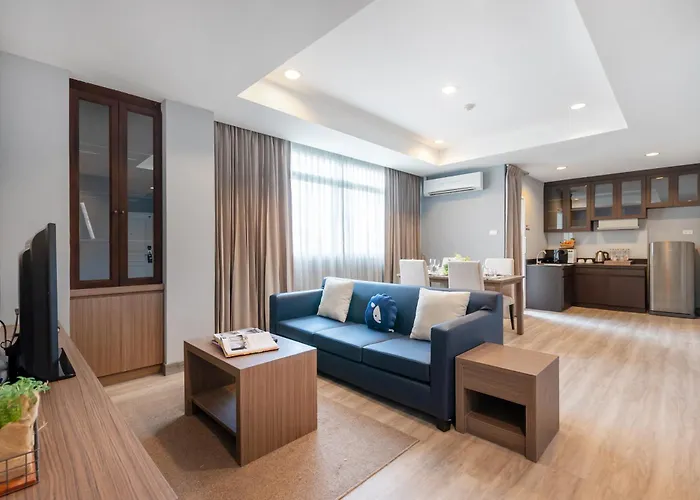 Kokotel Dheva Thonglor מלון בנגקוק